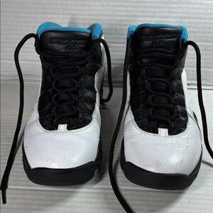 Jordan Sneakers - Black, White, and Blue SKU 310805-106 USED (not box)